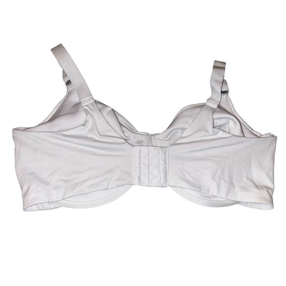 Vanity Fair 76571 White Brilliance Back Smoothing Underwire Bra Sz 44DDD - Picture 2 of 5